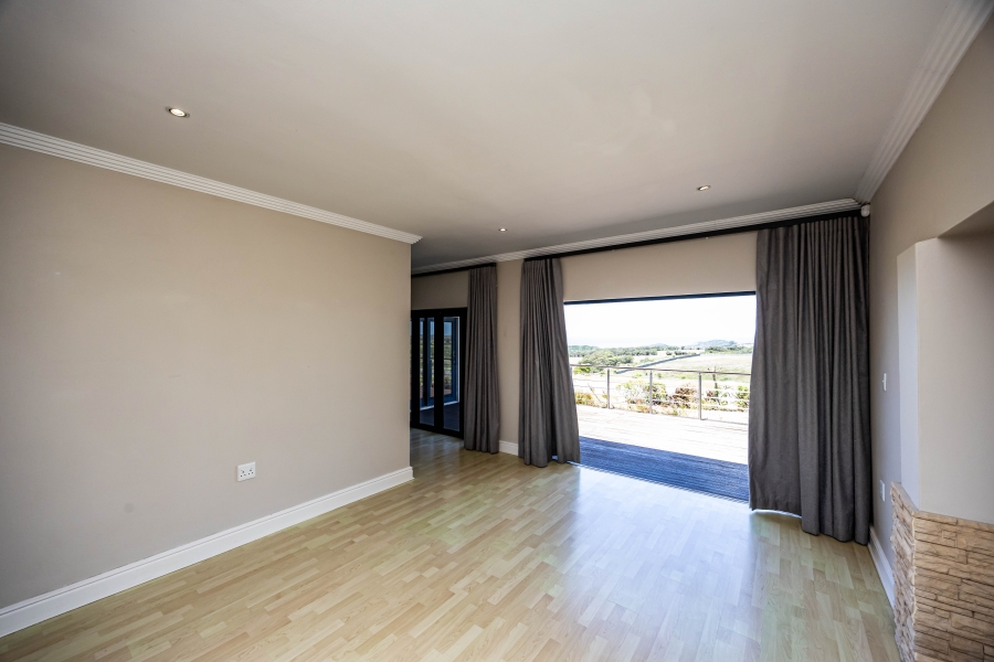 3 Bedroom Property for Sale in Kwelera Eastern Cape